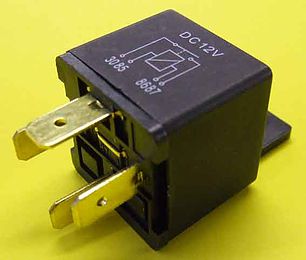 4 Pin Relay